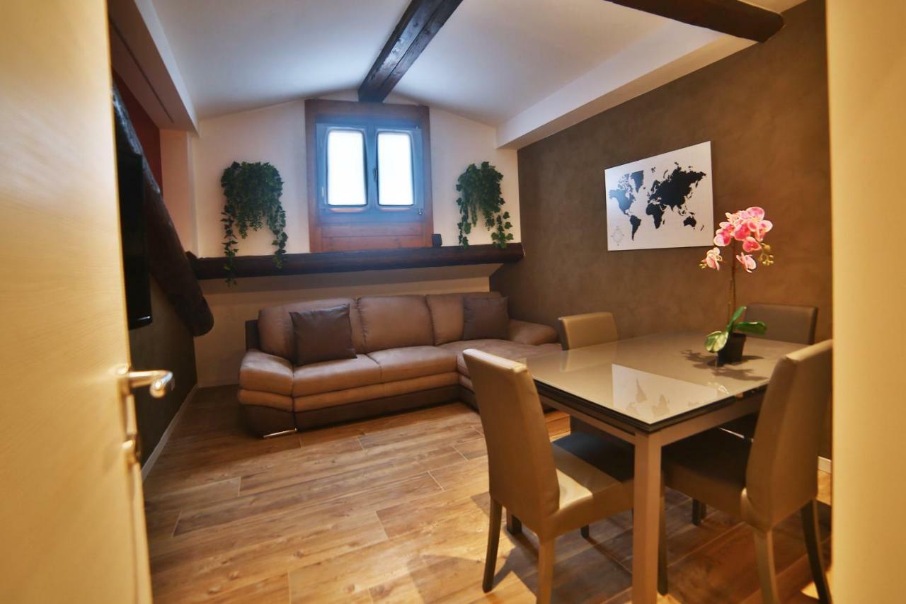 Appartamento Garibaldi Fifty Attic Near Duomo *